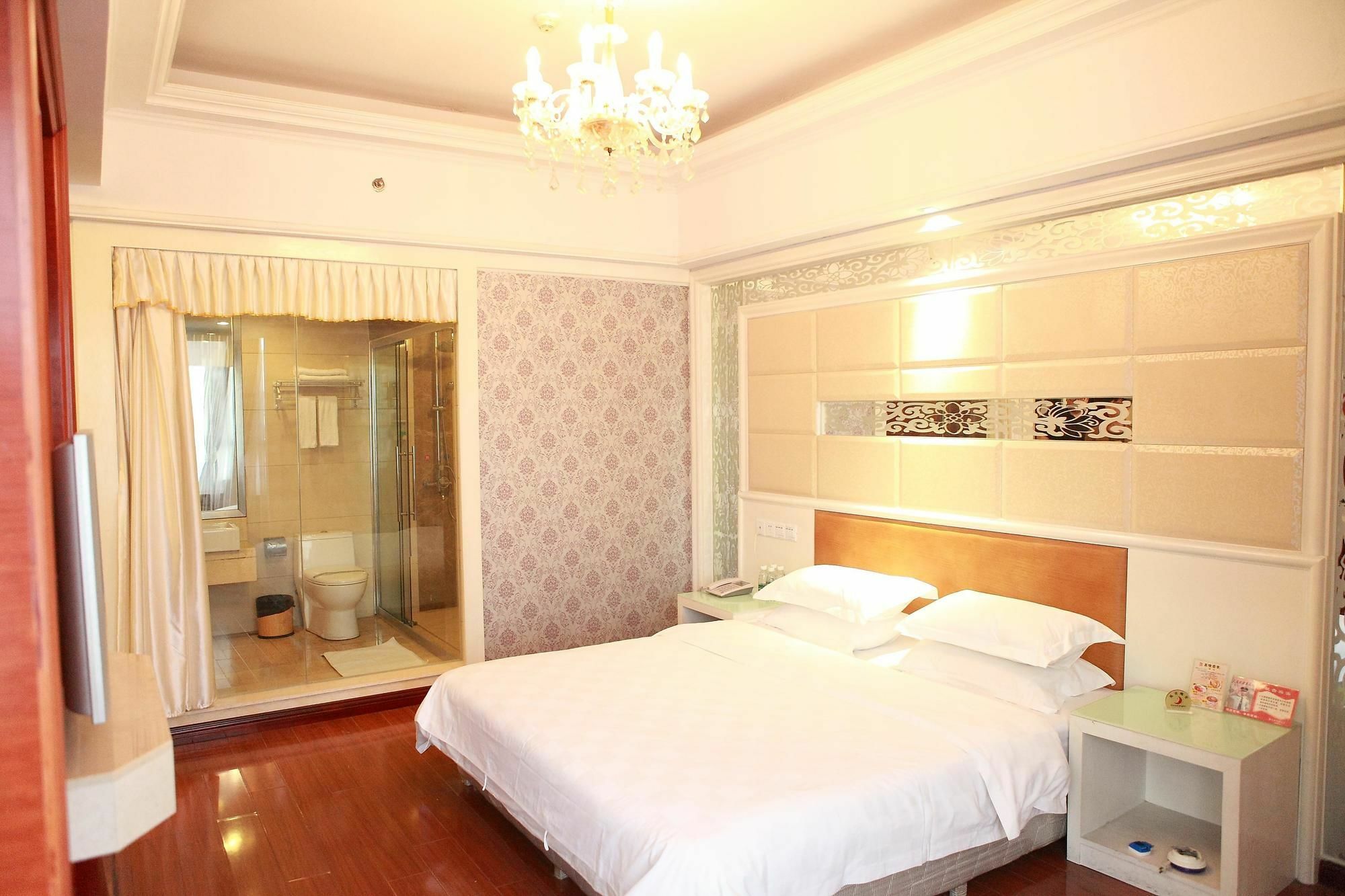 Bluesky Hotel 광저우 외부 사진