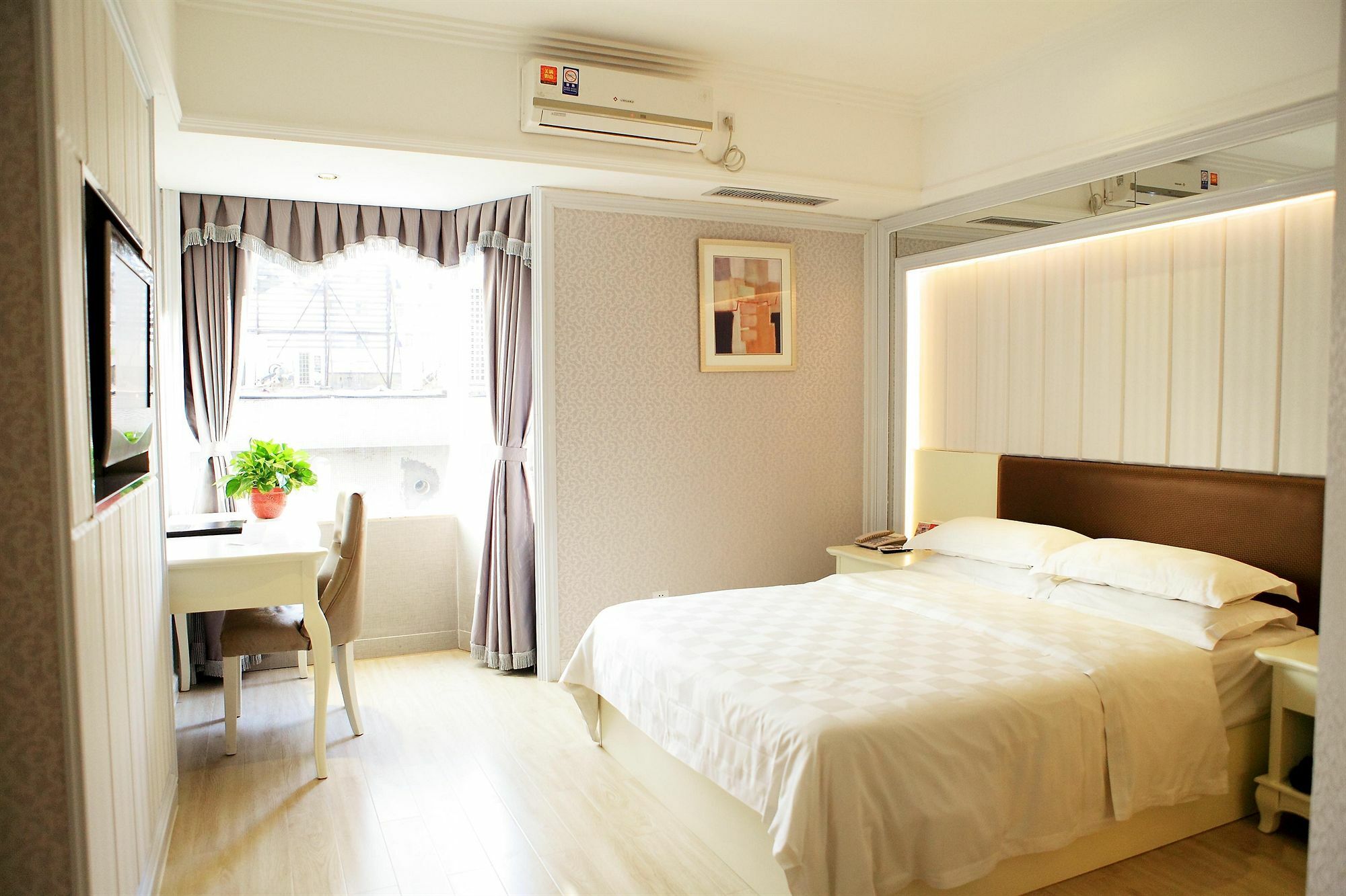 Bluesky Hotel 광저우 외부 사진