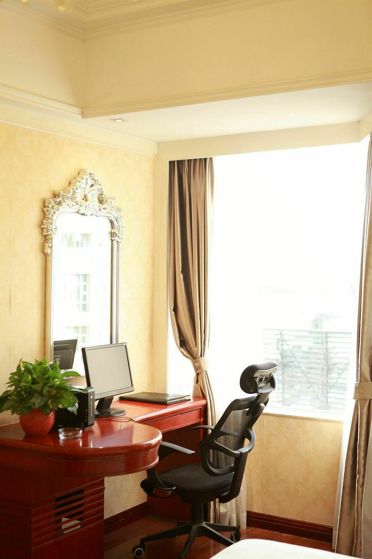 Bluesky Hotel 광저우 외부 사진